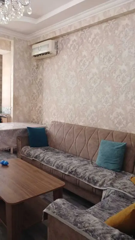 Satılır 3 otaqlı mənzil 57 m²