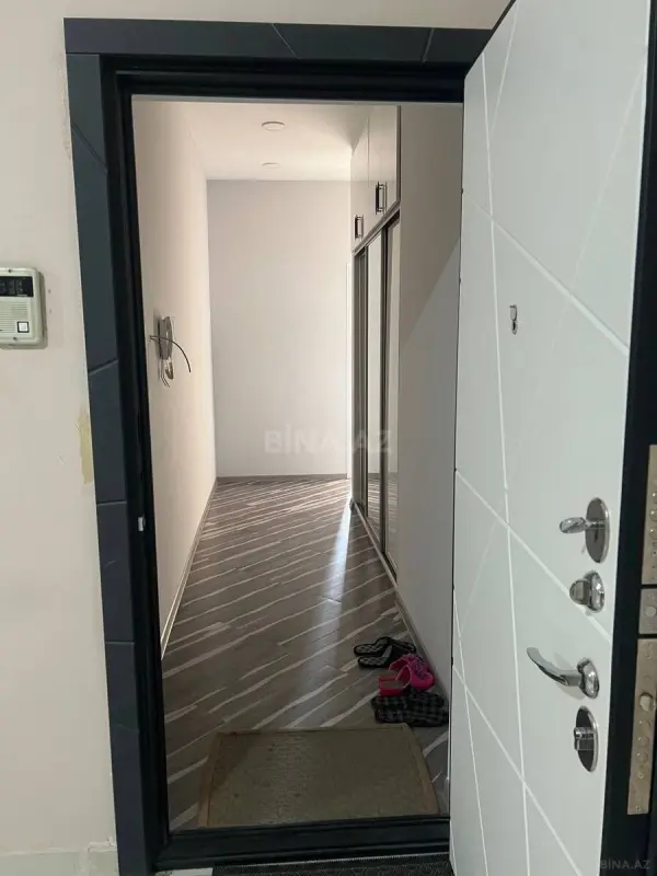 Satılır 3 otaqlı mənzil 83 m²