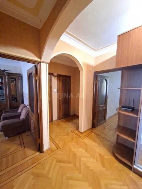 Kirayə verilir 3 otaqlı mənzil 75 m²