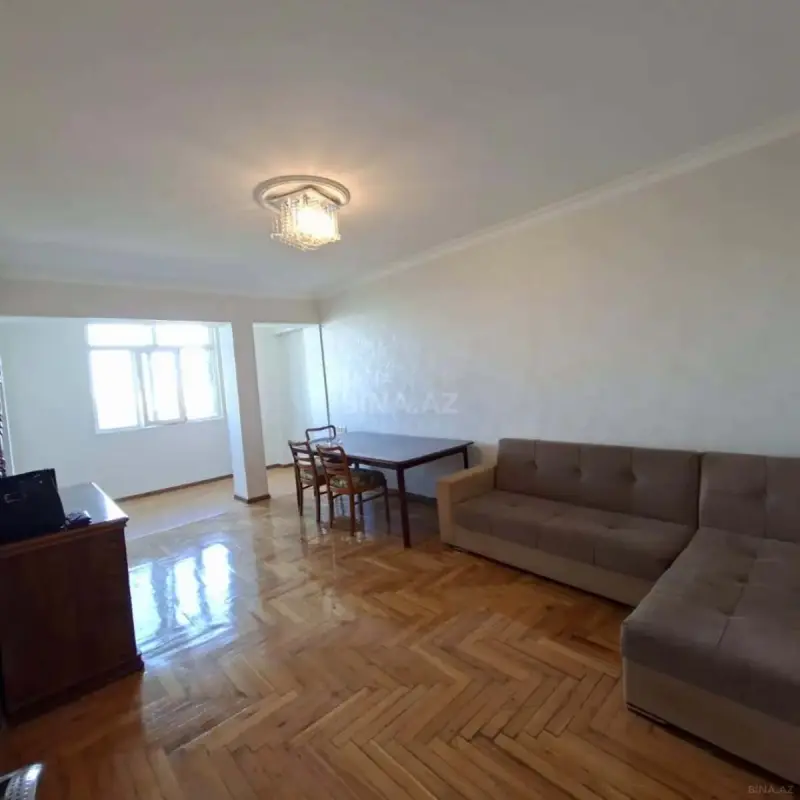 Satılır 2 otaqlı mənzil 62 m²