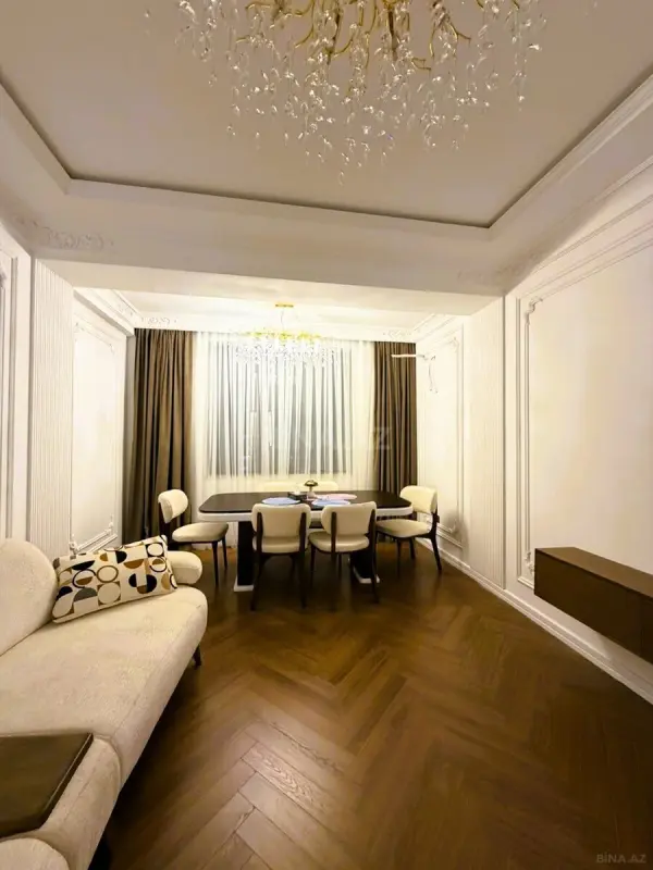 Satılır 3 otaqlı mənzil 120 m²