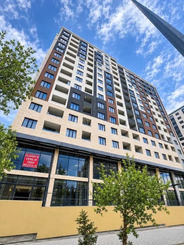 Satılır 3 otaqlı mənzil 126 m²