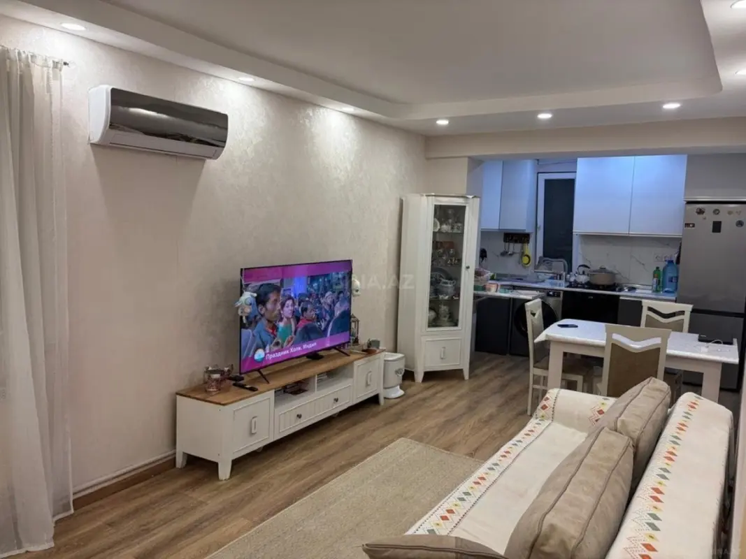 Satılır 2 otaqlı mənzil 45 m²