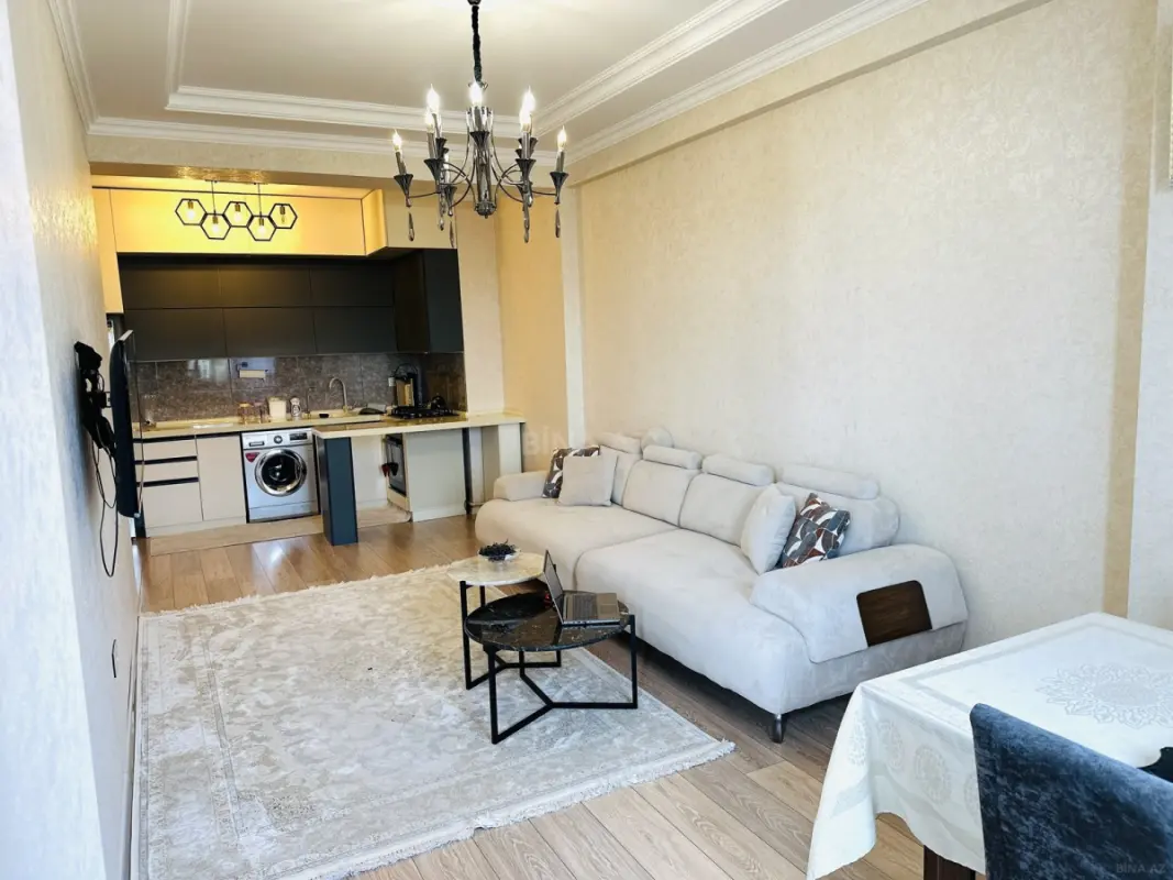 Satılır 3 otaqlı mənzil 103 m²