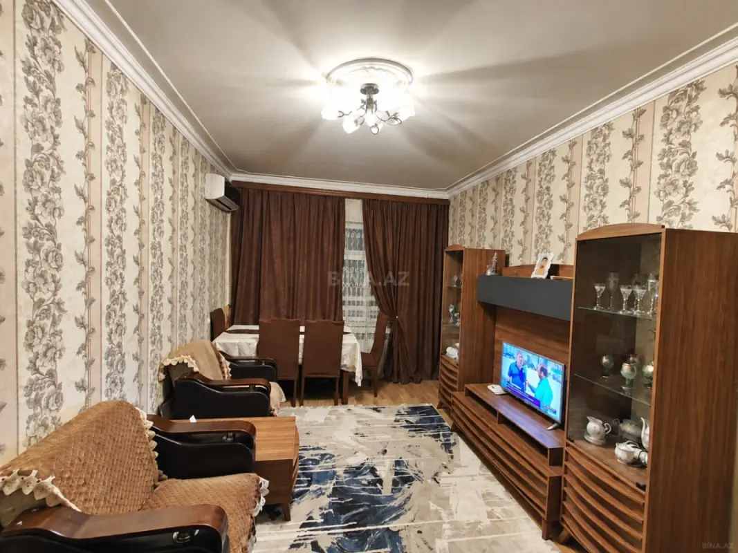 Satılır 2 otaqlı mənzil 66 m²