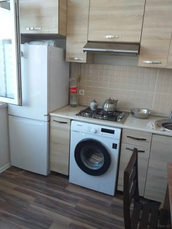 Kirayə verilir 1 otaqlı mənzil 41 m²