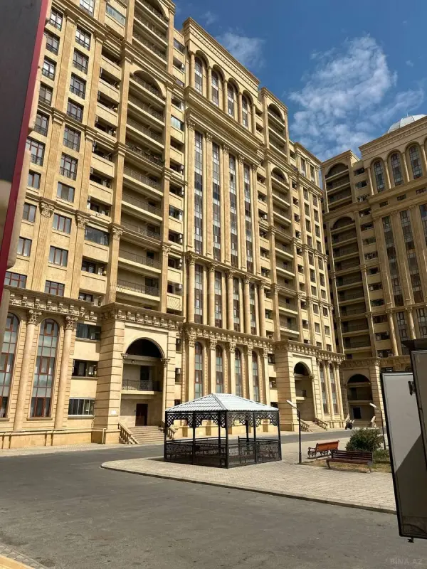 Kirayə verilir 2 otaqlı mənzil 80 m²