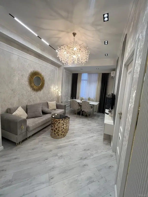 Satılır 2 otaqlı mənzil 40 m²