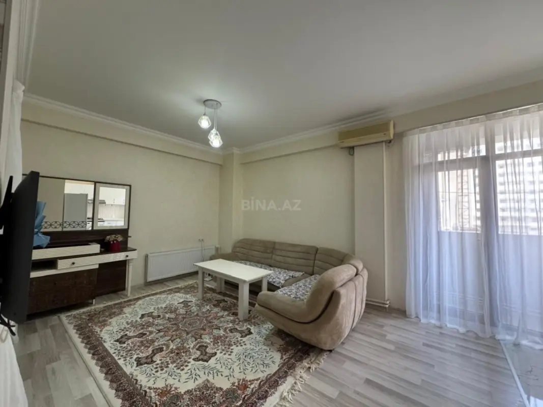 Satılır 2 otaqlı mənzil 52 m²
