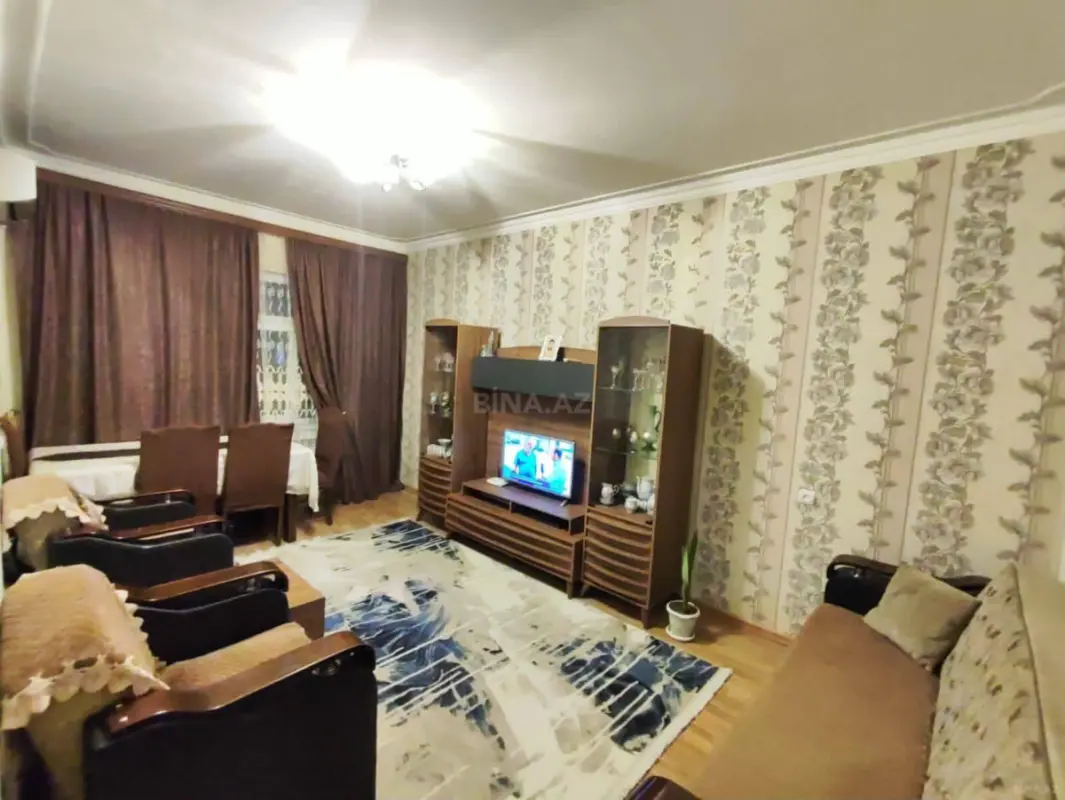 Satılır 2 otaqlı mənzil 65 m²