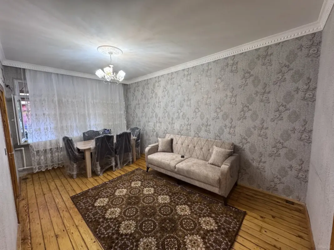 Kirayə verilir 2 otaqlı mənzil 55 m²