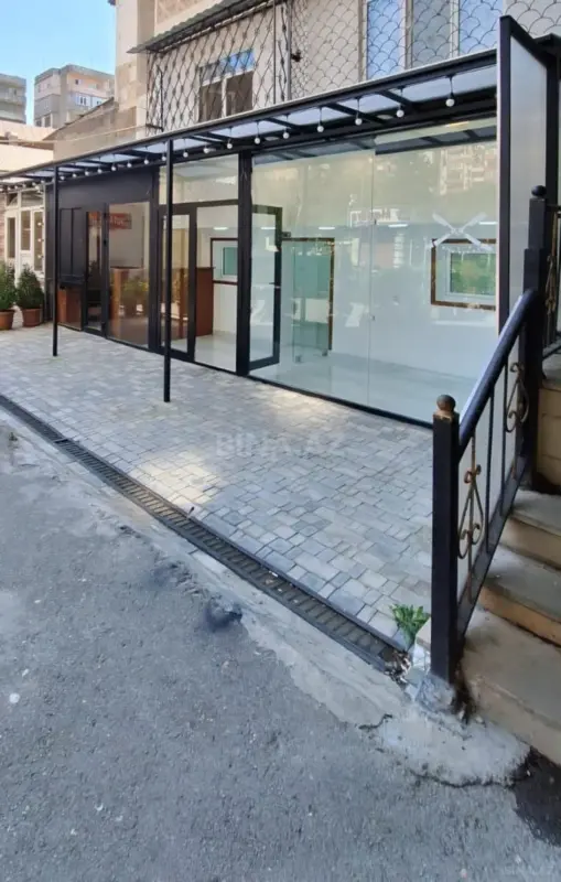 Kirayə verilir obyekt 80 m²