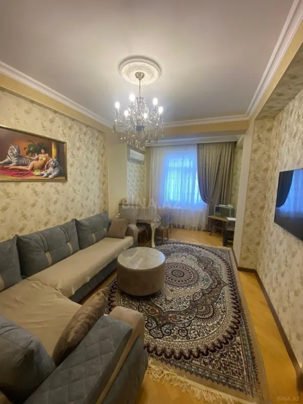 Satılır 2 otaqlı mənzil 87 m²