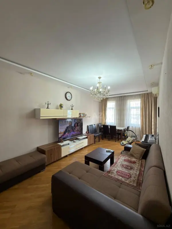 Satılır 2 otaqlı mənzil 90 m²