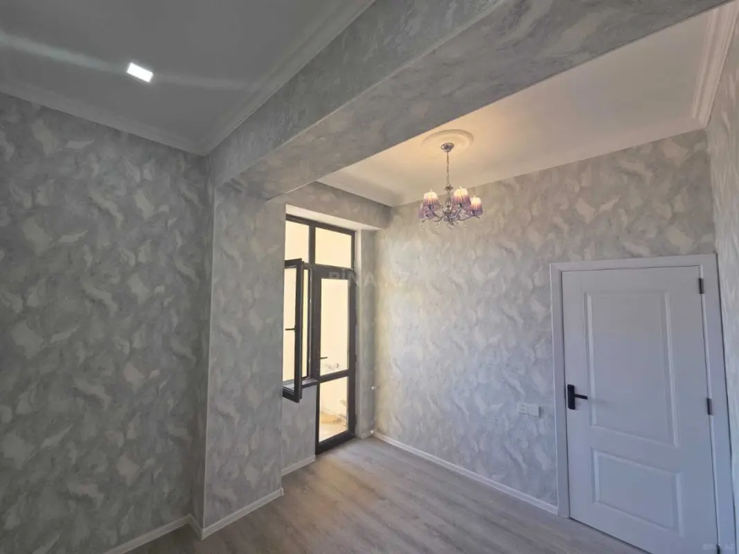 Satılır 2 otaqlı mənzil 54 m²