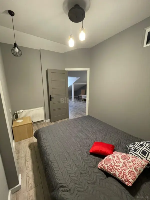 Kirayə verilir 2 otaqlı mənzil 100 m²