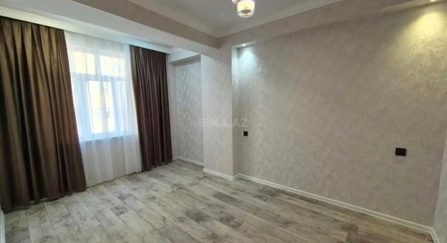 Satılır 3 otaqlı mənzil 61 m²