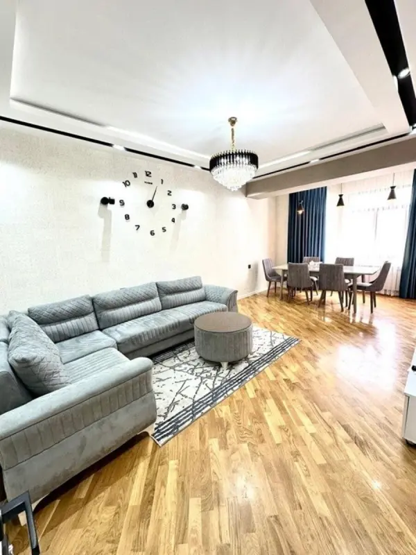 Kirayə verilir 3 otaqlı mənzil 100 m²