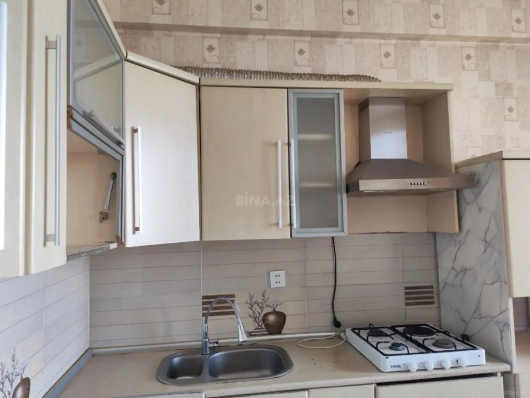Satılır 3 otaqlı mənzil 87.8 m²