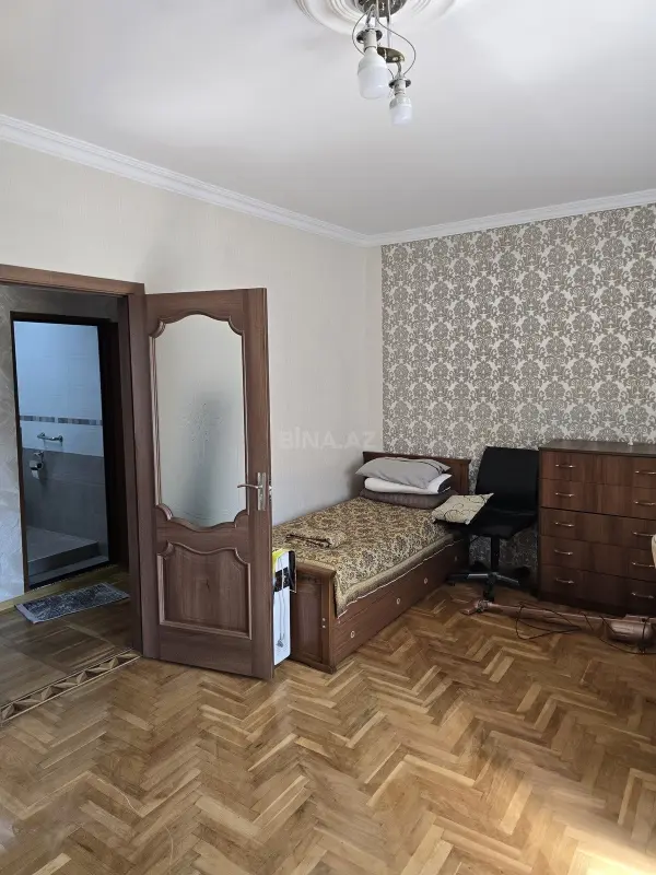 Satılır 1 otaqlı mənzil 45 m²