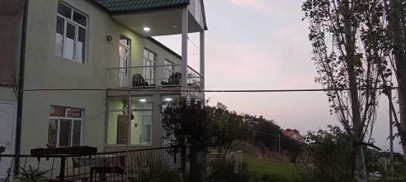 Satılır 5 otaqlı həyət evi 280 m² — Siyəzən 5 otaq 280.00 m²