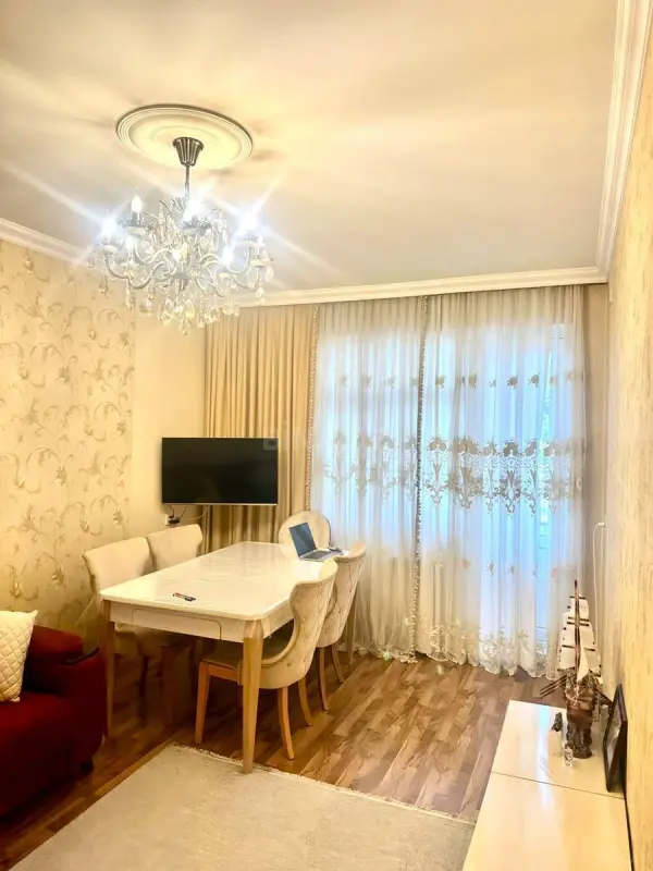 Satılır 2 otaqlı mənzil 50 m²