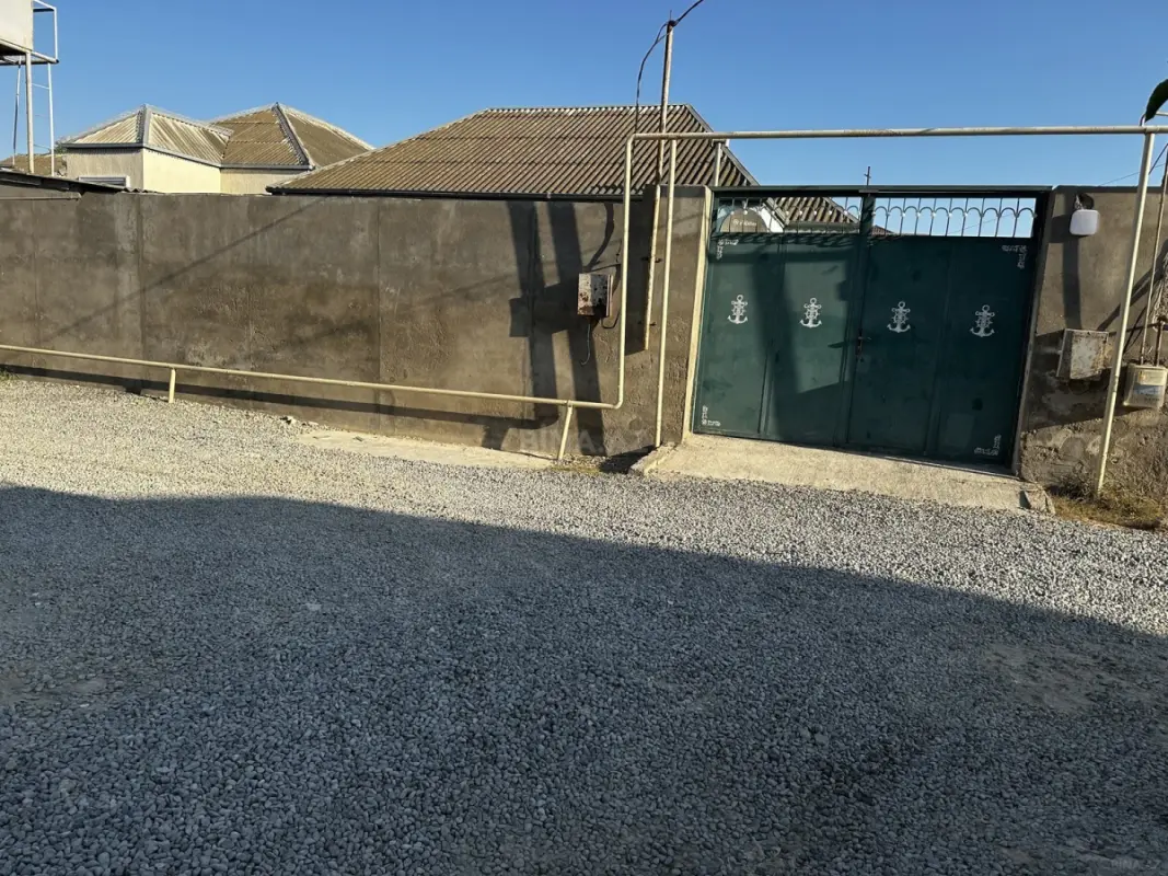 Satılır 3 otaqlı həyət evi 95 m²