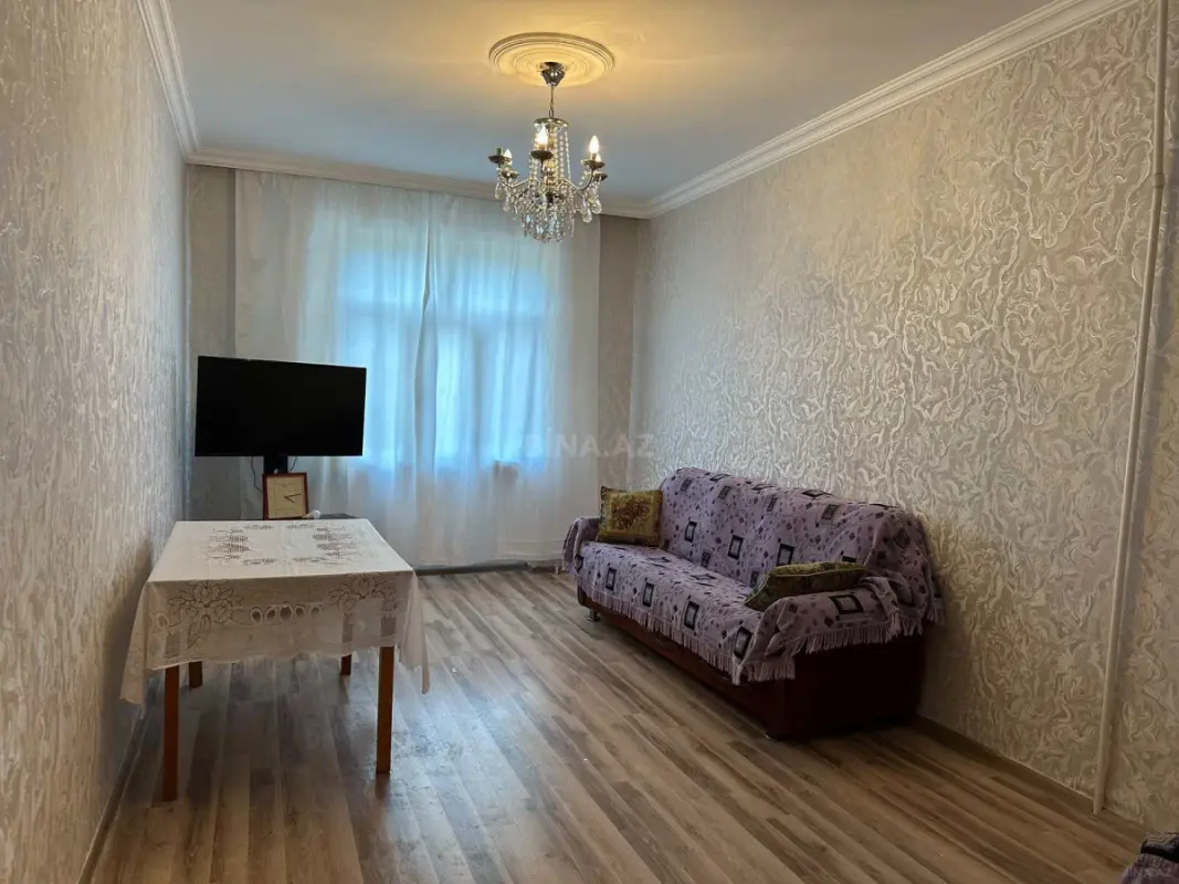 Satılır 3 otaqlı mənzil 51 m²
