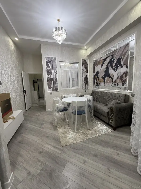 Satılır 2 otaqlı mənzil 41 m²