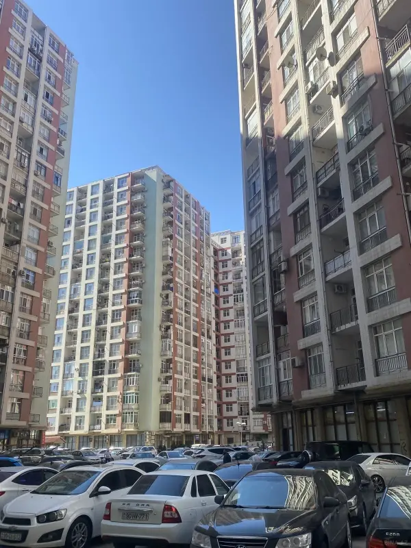 Kirayə verilir 3 otaqlı mənzil 90 m²