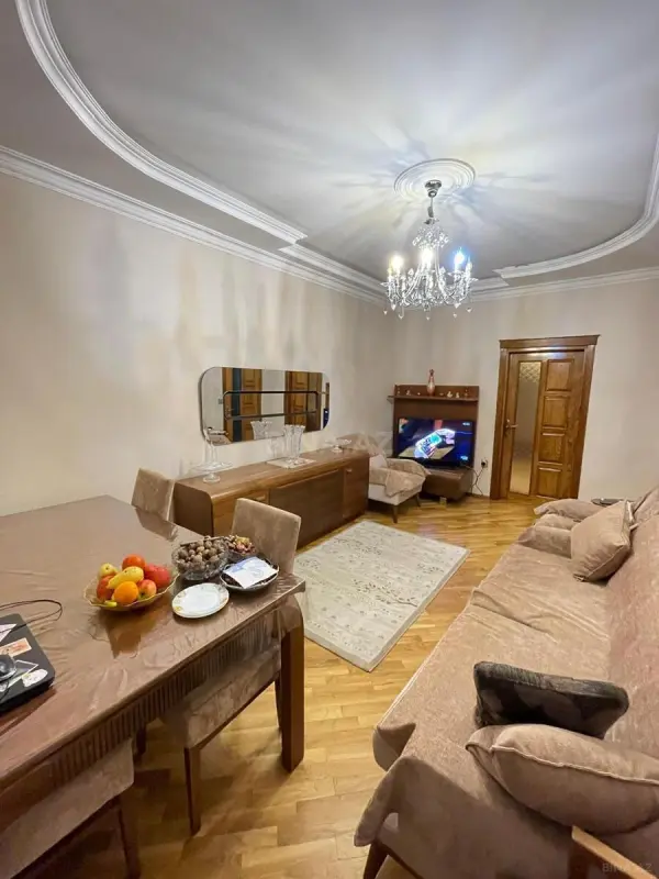 Satılır 3 otaqlı mənzil 68 m²