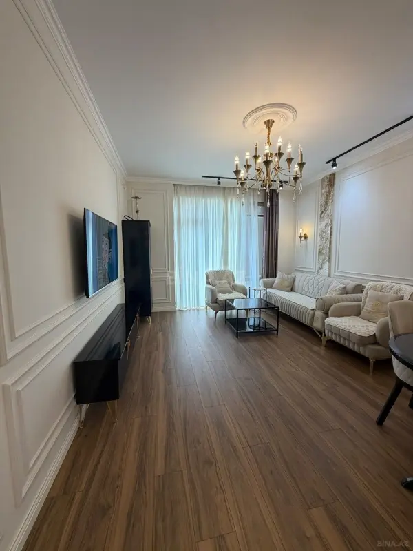 Satılır 2 otaqlı mənzil 68 m²