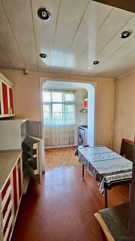 Kirayə verilir 2 otaqlı mənzil 38 m²