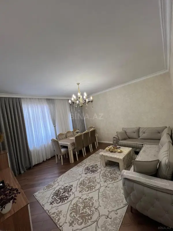 Satılır 3 otaqlı mənzil 107 m²