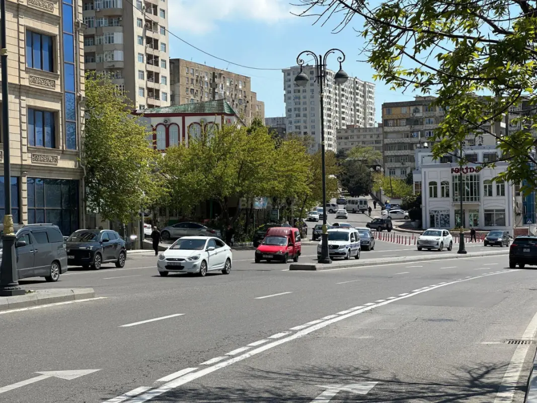 Satılır 3 otaqlı mənzil 80 m²