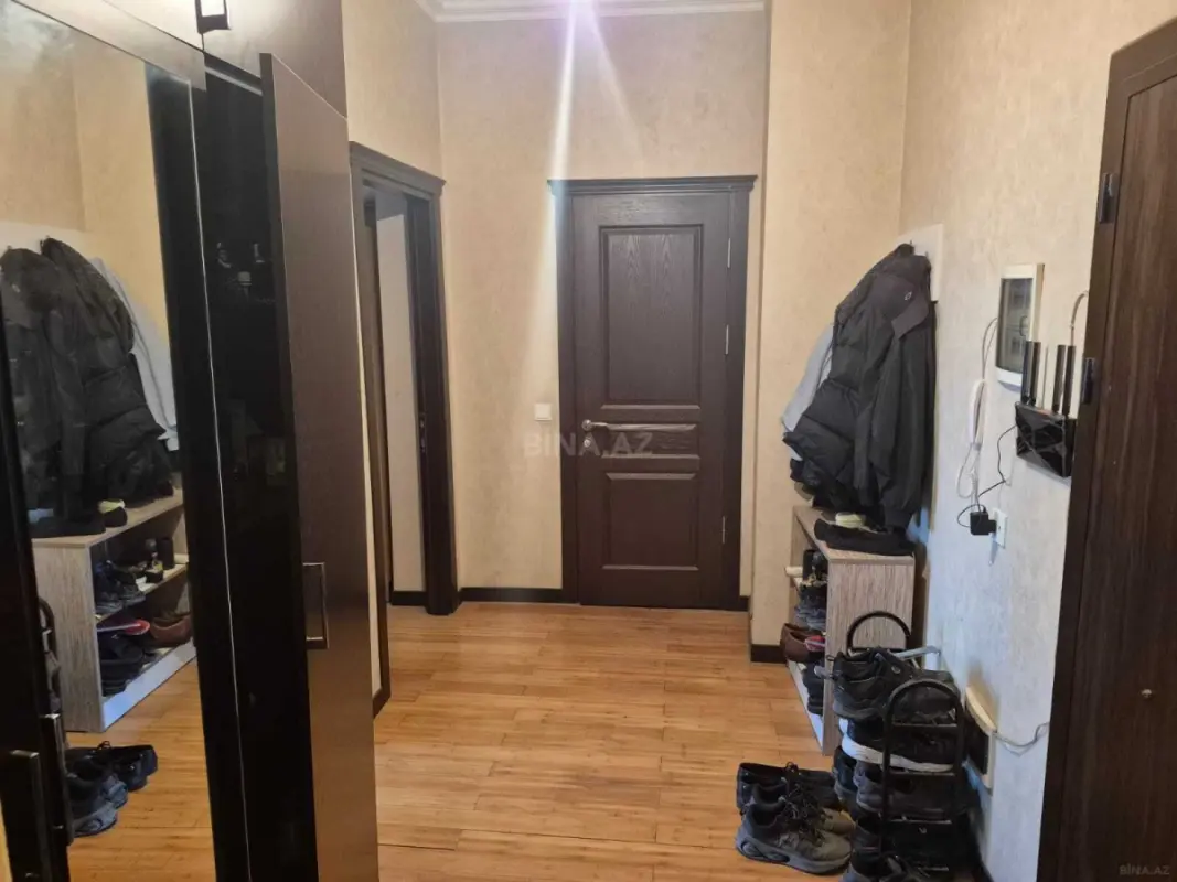 Kirayə verilir 3 otaqlı mənzil 92 m²