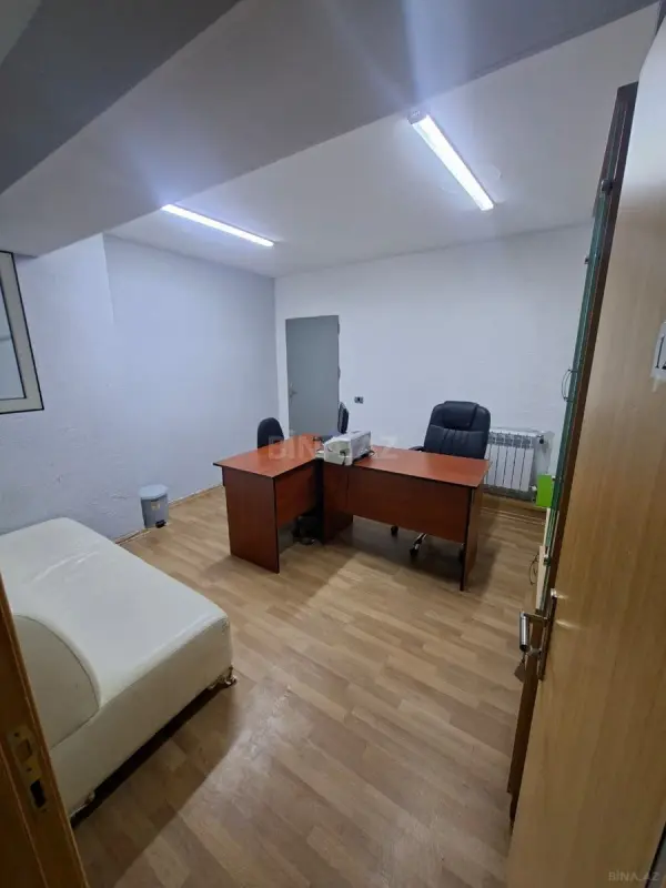 Kirayə verilir 1 otaqlı ofis 15 m²