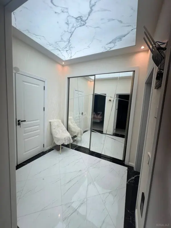 Kirayə verilir 2 otaqlı mənzil 65 m²