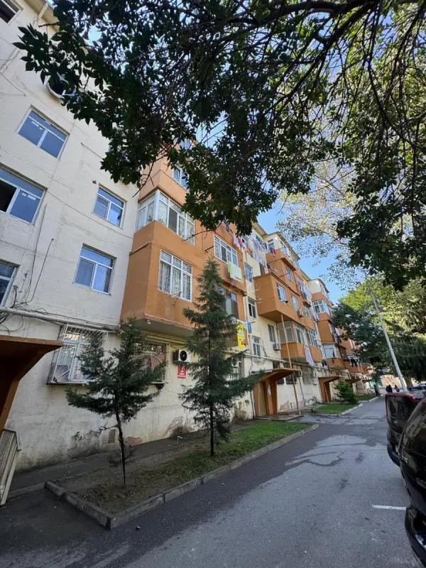 Satılır 2 otaqlı mənzil 55 m²