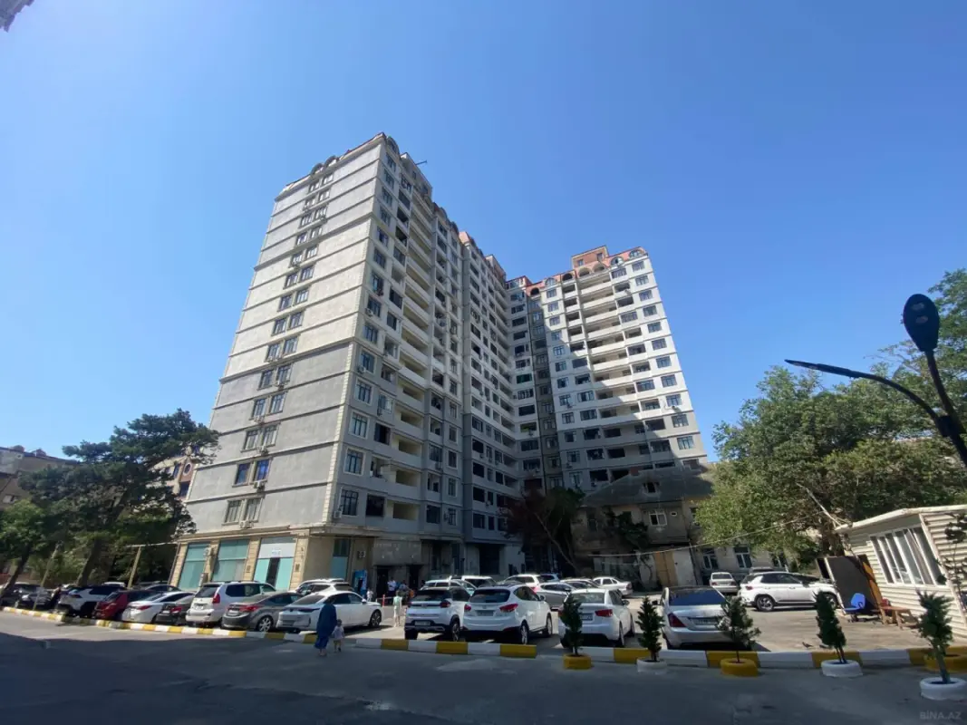 Satılır 2 otaqlı mənzil 58 m²