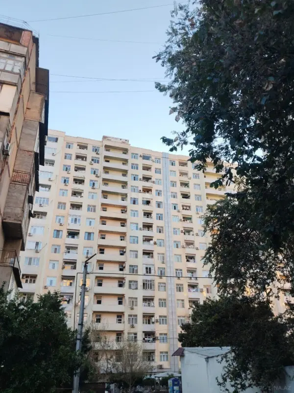 Satılır 3 otaqlı mənzil 116 m²