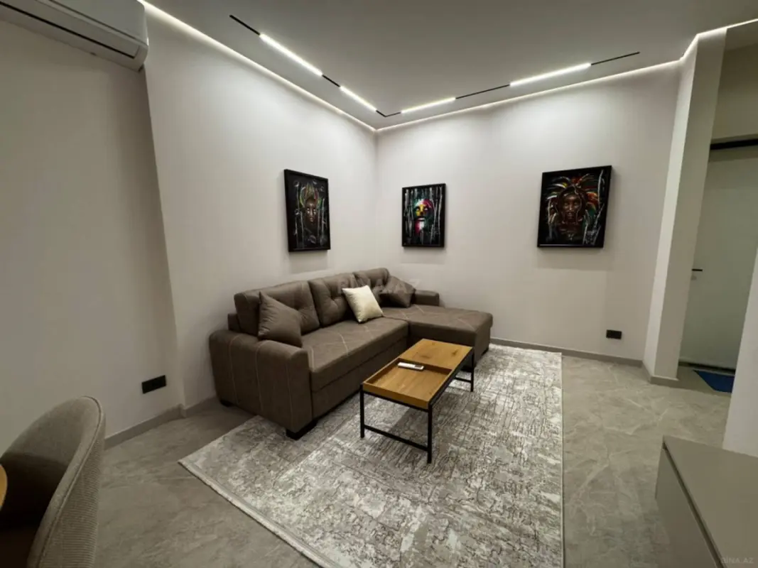 Kirayə verilir 3 otaqlı mənzil 92 m²