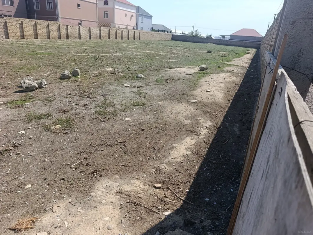 Satılır torpaq sahəsi 10 m²
