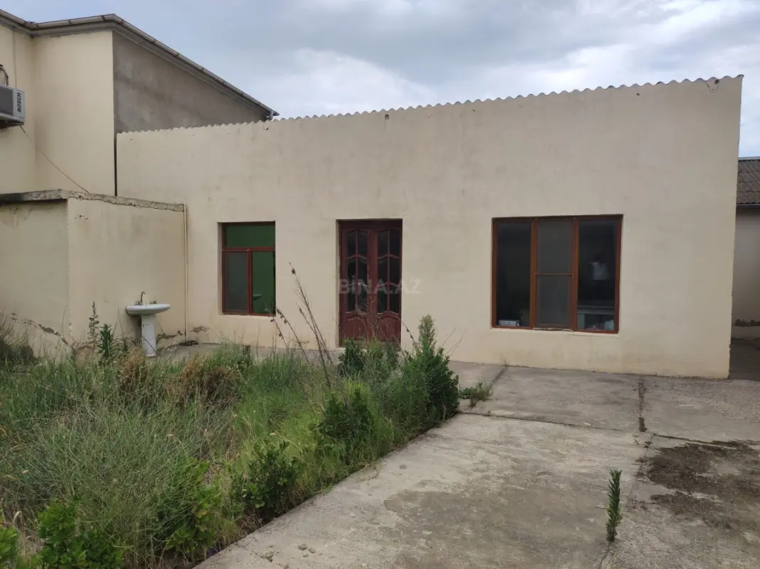 Satılır 2 otaqlı həyət evi 75 m²