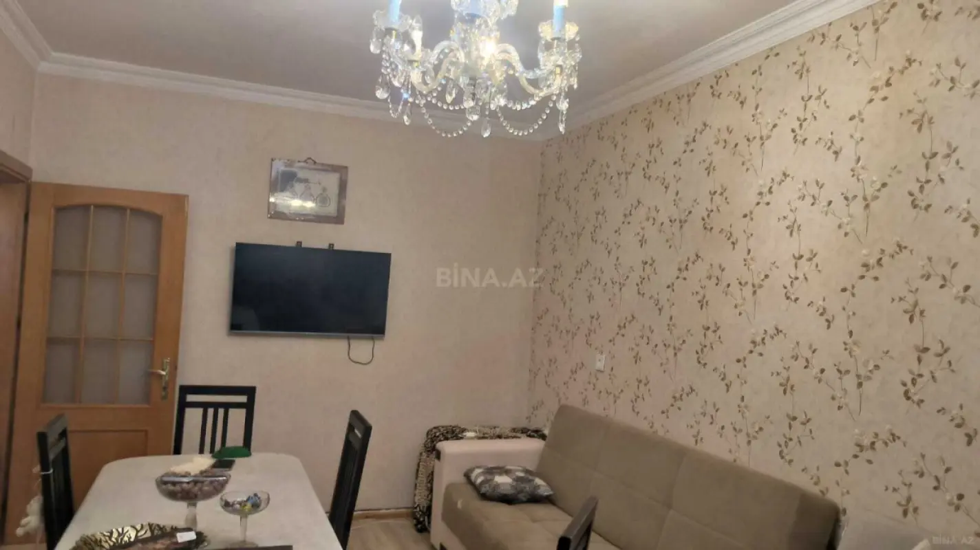 Satılır 2 otaqlı mənzil 60 m²