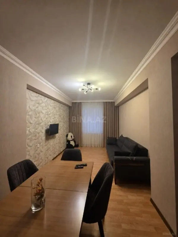 Satılır 2 otaqlı mənzil 67 m²