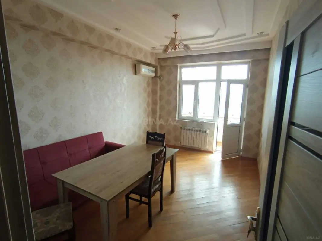 Satılır 2 otaqlı mənzil 52 m²