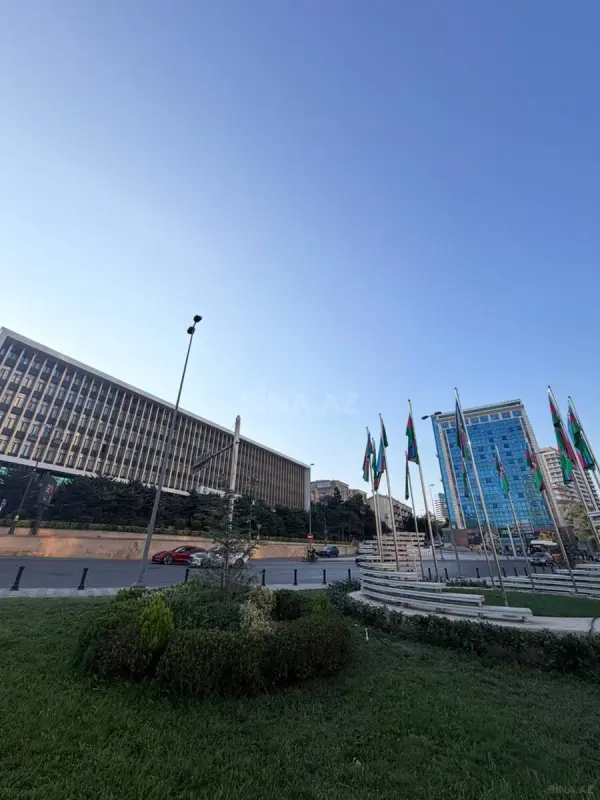 Satılır 3 otaqlı mənzil 87 m²