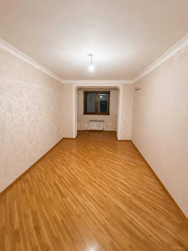 Satılır 4 otaqlı mənzil 85 m²