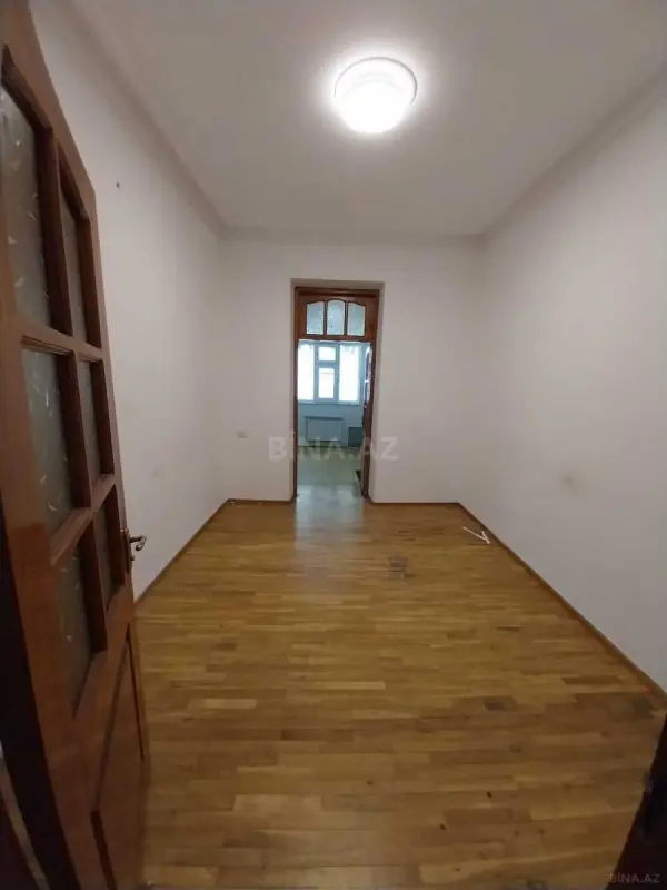 Kirayə verilir 3 otaqlı mənzil 77 m²